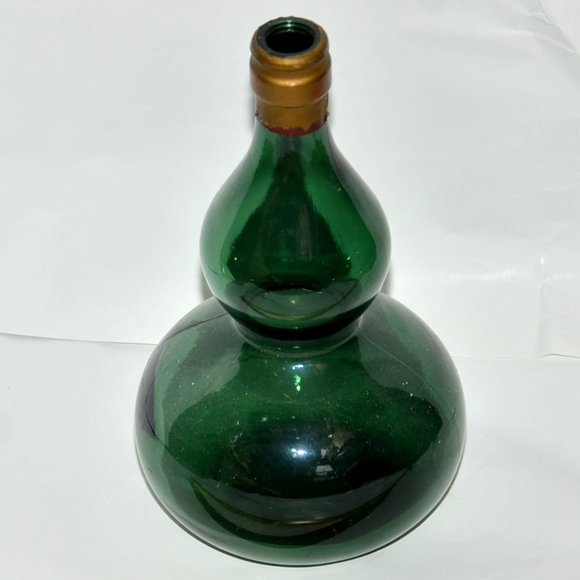 large green glass decorative jug decanter bottle home decor - Picture 3 of 13